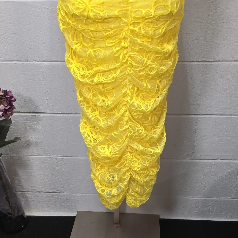 Zara Bright Yellow Ruched Lace Midi Dress - Picture 9 of 12
